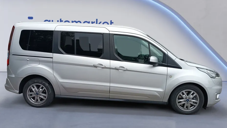 FORD Tourneo Connect Gr. Tourneo Connect 1.5 TDCi Titanium PowerShift