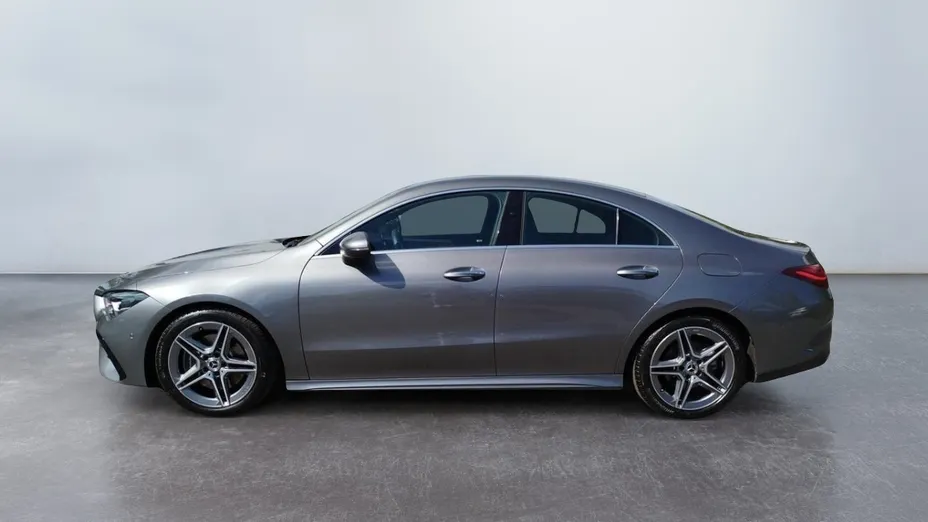 MERCEDES-BENZ CLA CLA 200 AMG Line 7G-DCT