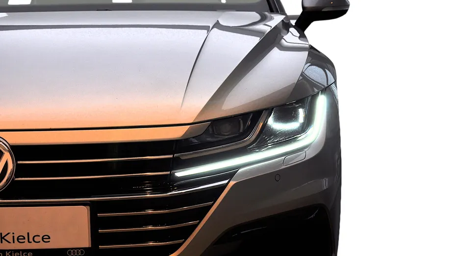 VOLKSWAGEN Arteon Arteon 2.0 TSI 4Motion R-Line DSG