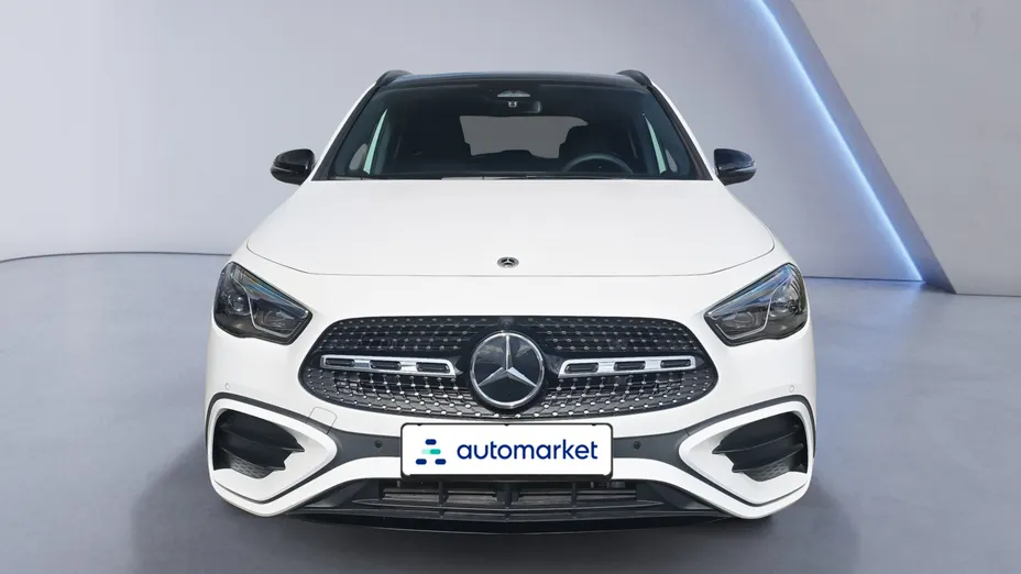 MERCEDES-BENZ GLA GLA 200 AMG Line Nowy