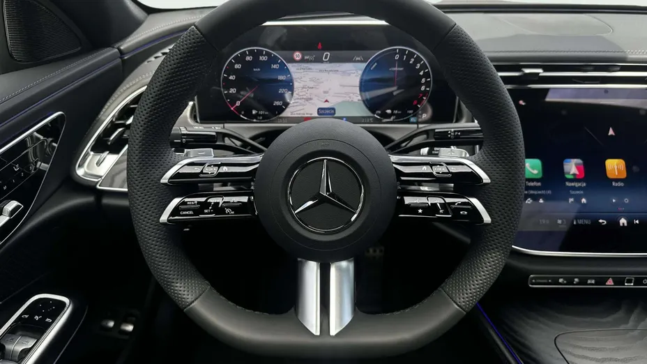 MERCEDES-BENZ E Klasa E 300 e PHEV 4-Matic AMG 9G-Tronic Nowy