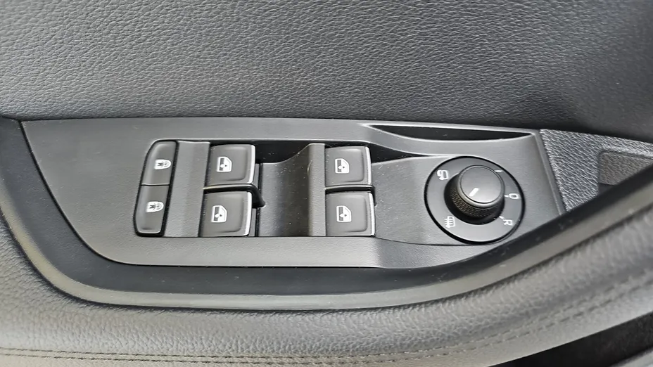 SKODA Superb Superb 2.0 TDI SCR L&K DSG