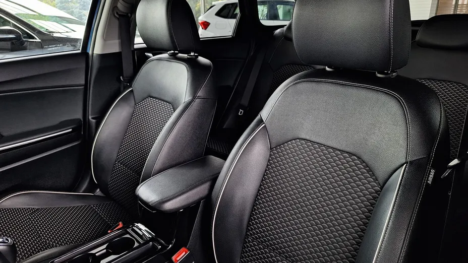 KIA Cee'd Ceed 1.5 T-GDI L