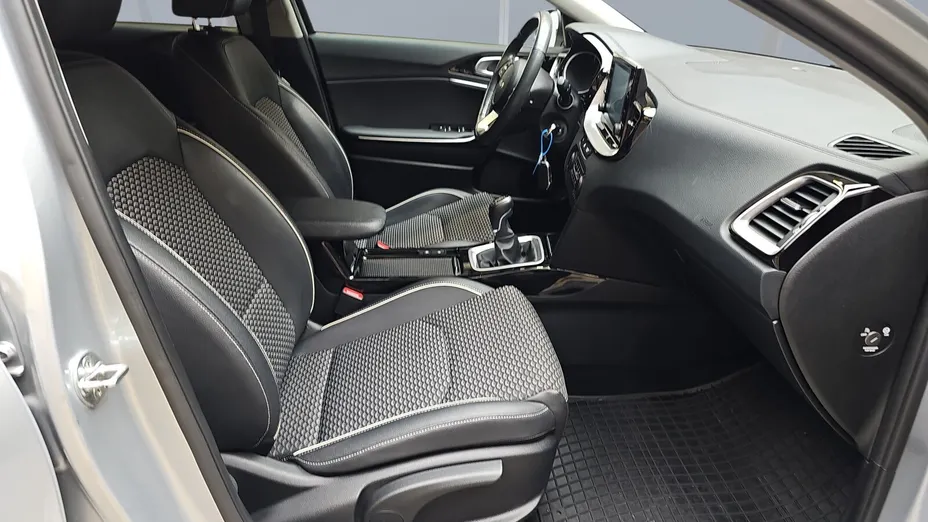 KIA Cee'd Ceed 1.5 T-GDI L