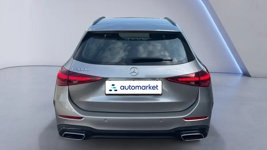 MERCEDES-BENZ C Klasa C 300 e PHEV AMG