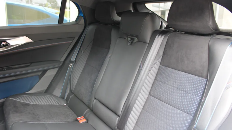 RENAULT Rafale Rafale 1.2 E-Tech PHEV 4x4 300 esprit Alpine MMT