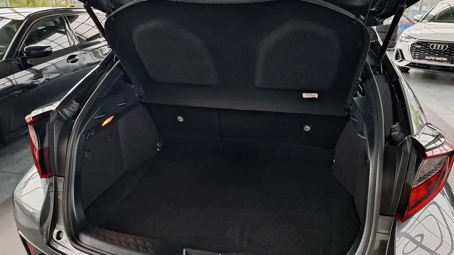 TOYOTA C-HR C-HR 2.0 Hybrid Style