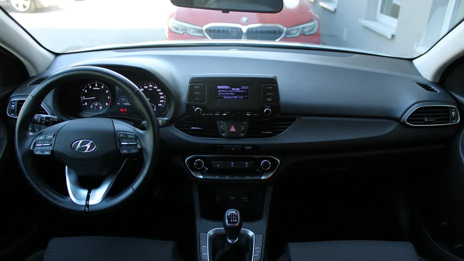 HYUNDAI i30 i30 1.5 DPI Classic +