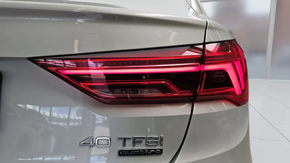 AUDI Q3 Q3 40 TFSI Quattro S tronic