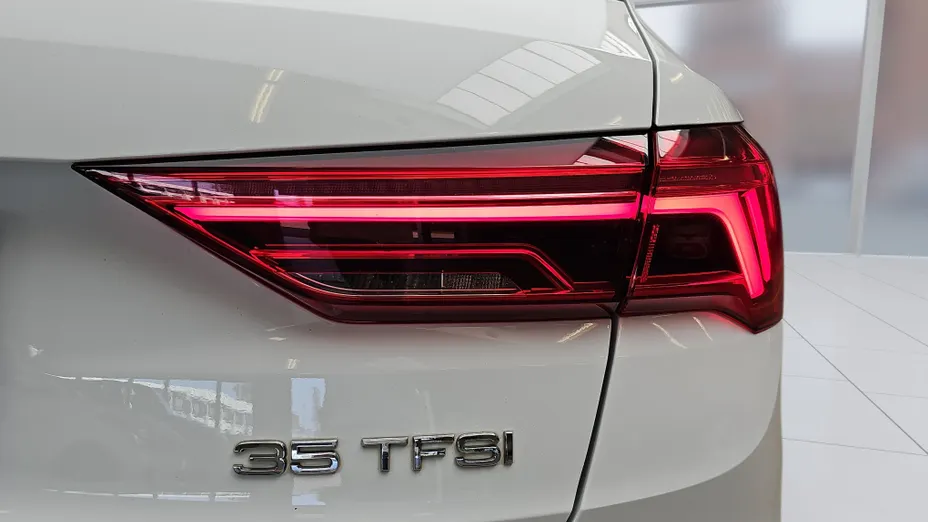 AUDI Q3 Q3 35 TFSI mHEV Advanced S tronic