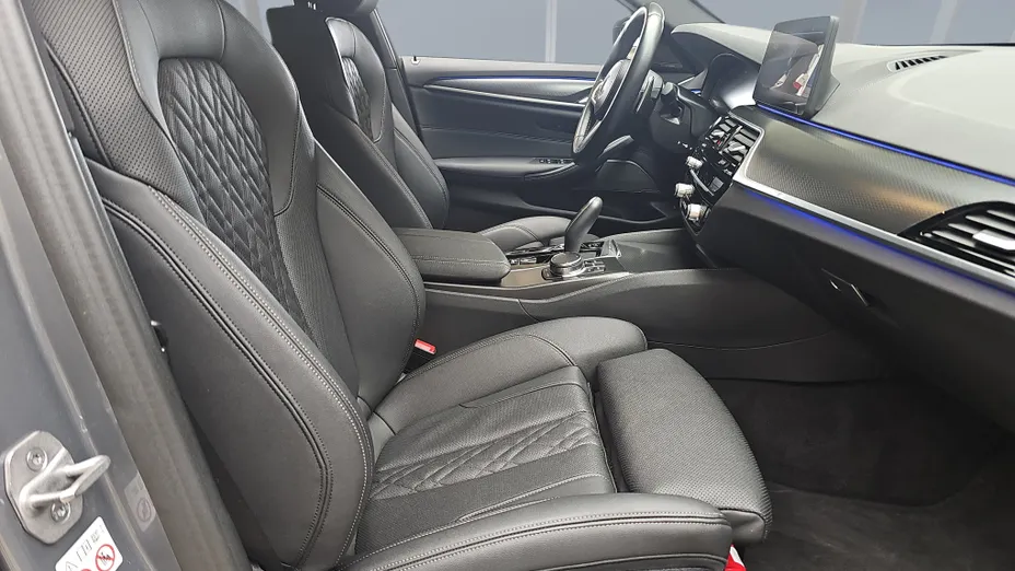 BMW Seria 5 520d xDrive mHEV M Sport sport-aut