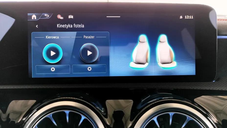 MERCEDES-BENZ CLA CLA 200 AMG Line 7G-DCT