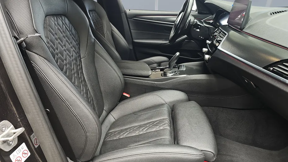BMW Seria 5 530i xDrive mHEV M Sport sport-aut