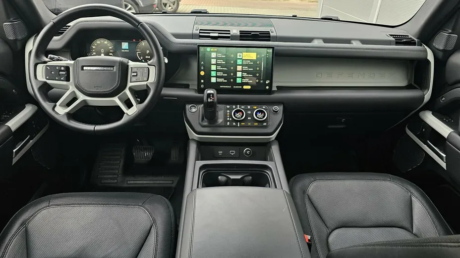 LAND ROVER Defender Defender 110 3.0 D250 mHEV X-Dynamic HSE