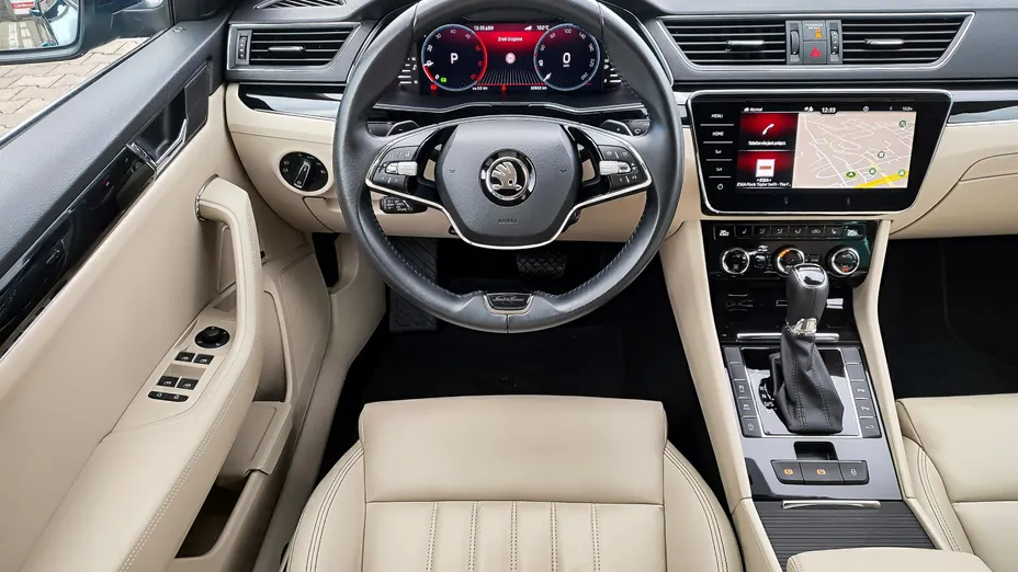 SKODA Superb Superb 2.0 TDI SCR L&K DSG