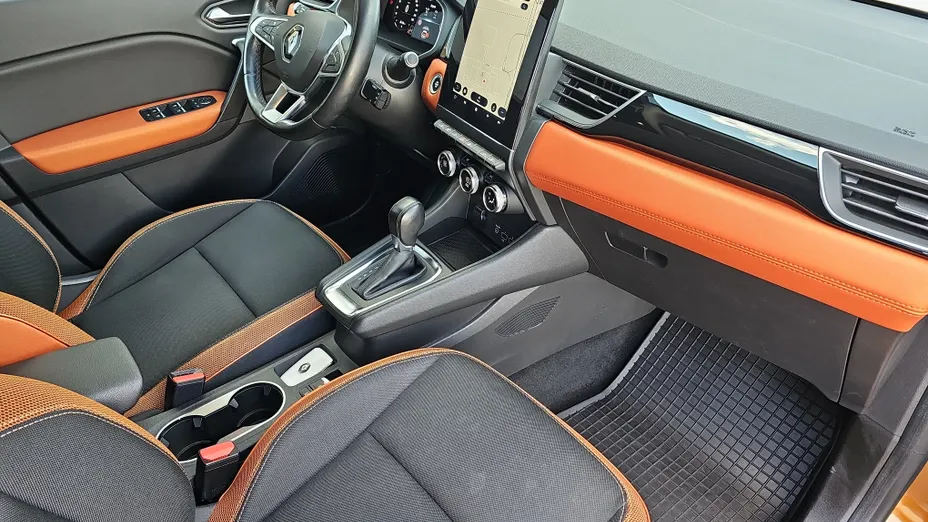 RENAULT Captur Captur 1.3 TCe mHEV Intens EDC