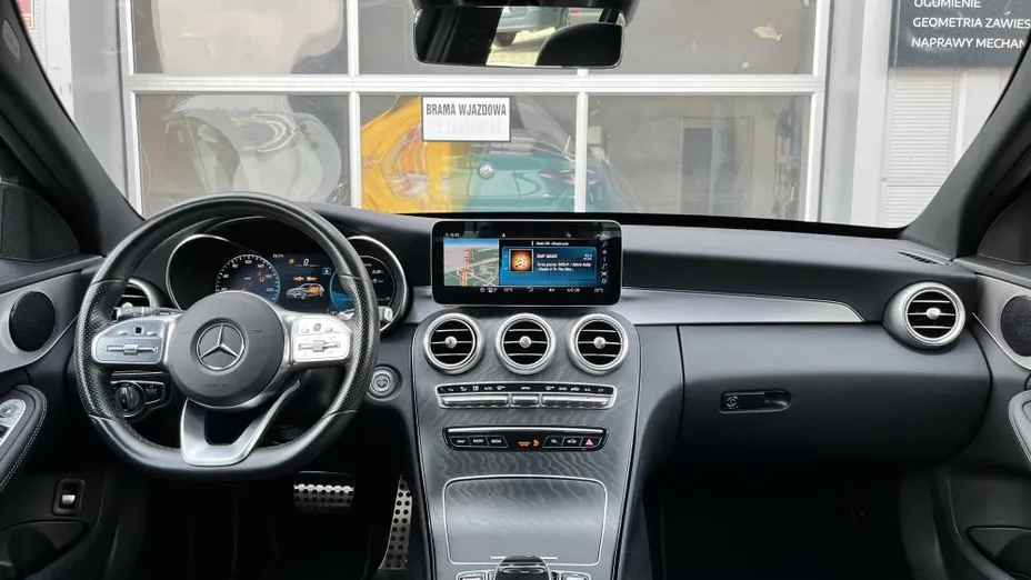 MERCEDES-BENZ C Klasa C 220 d 4MATIC 9G-TRONIC