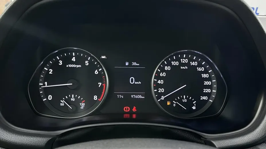 HYUNDAI i30 i30 1.5 DPI Classic +