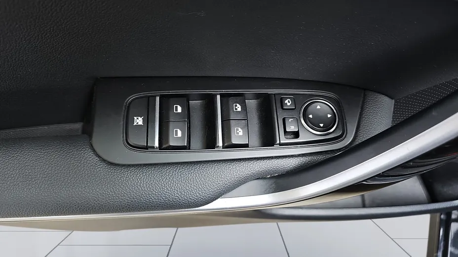 KIA Cee'd Ceed 1.6 CRDi SCR L DCT