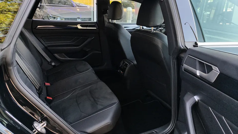 VOLKSWAGEN Arteon Arteon 2.0 TDI R-Line DSG
