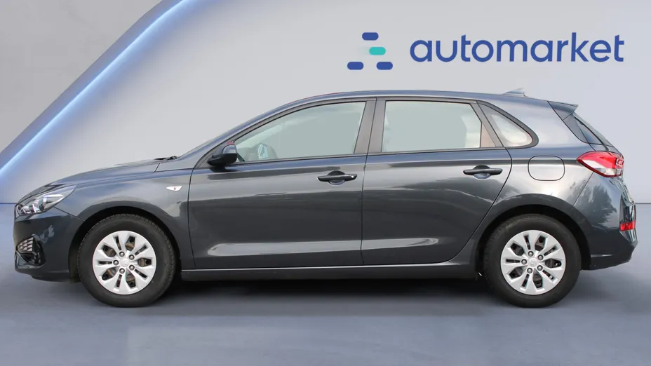 HYUNDAI i30 i30 1.5 DPI Classic +