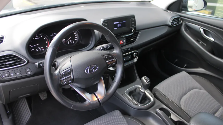 HYUNDAI i30 i30 1.5 DPI Classic +