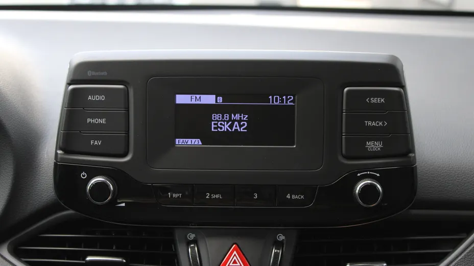 HYUNDAI i30 i30 1.5 DPI Classic +