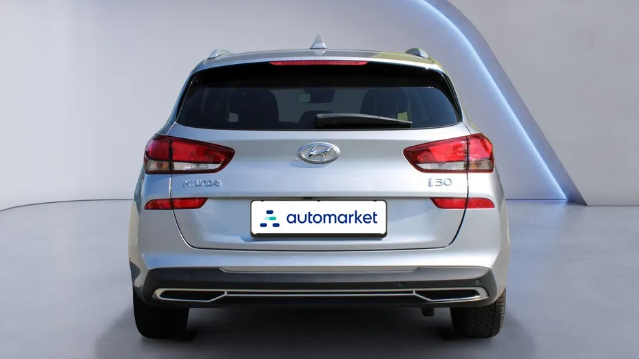 HYUNDAI i30 i30 1.5 T-GDI 48V Smart