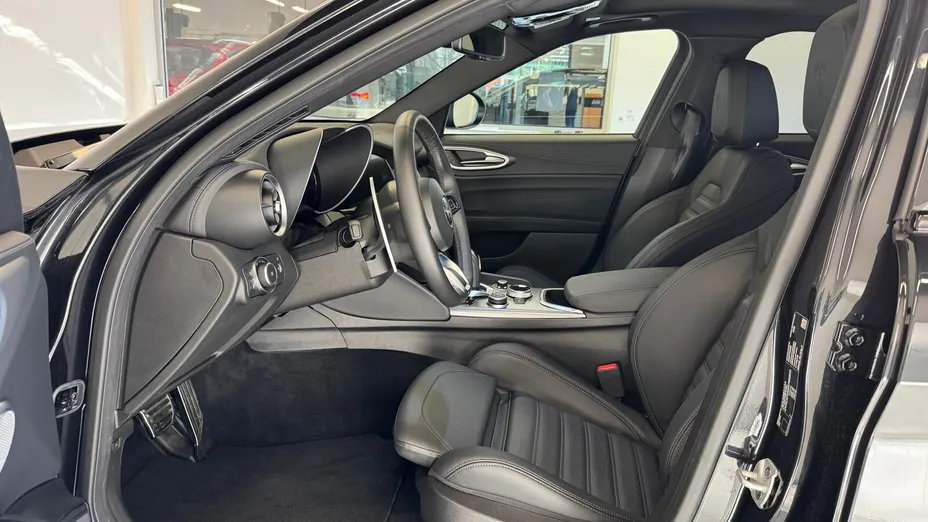 ALFA ROMEO Giulia Giulia 2.0 Turbo Veloce Q4 aut