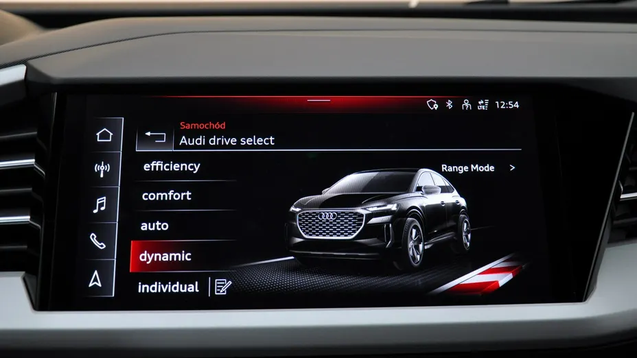 AUDI Q4 Q4 e-tron 40 77kWh Advanced