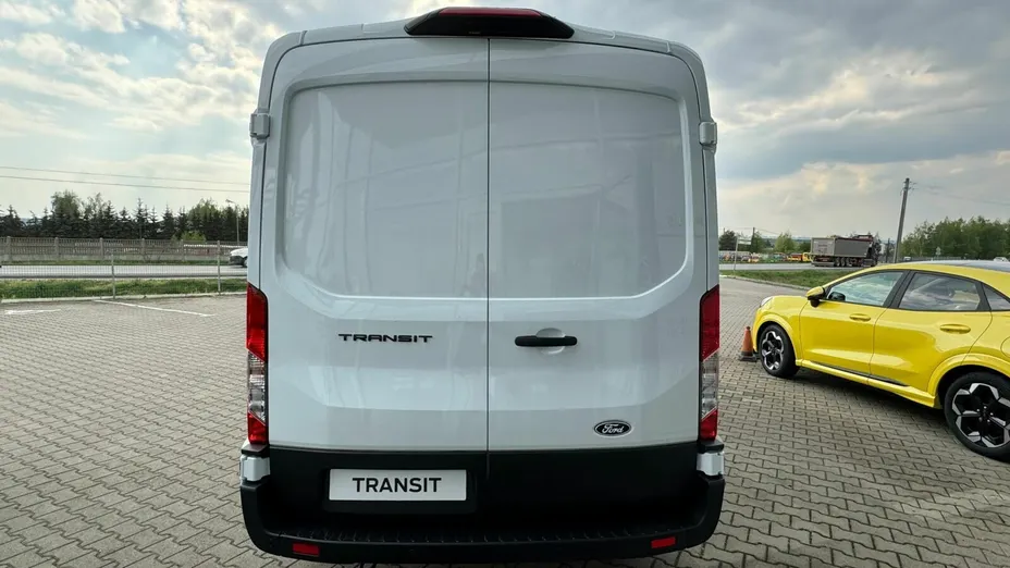 FORD Transit Transit 350 L3H2 Trend Aut. Nowy