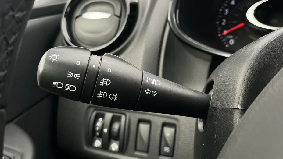 RENAULT Clio Clio 0.9 Energy TCe Zen