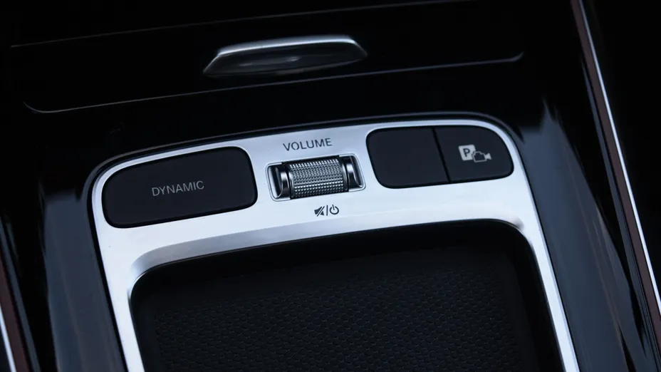 MERCEDES-BENZ GLA GLA 200 mHEV AMG Line 7G-DCT