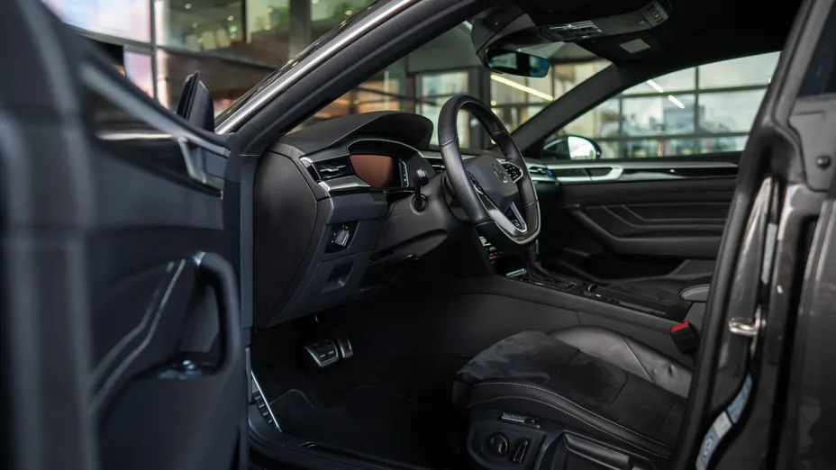 VOLKSWAGEN Arteon Arteon 2.0 TDI R-Line DSG