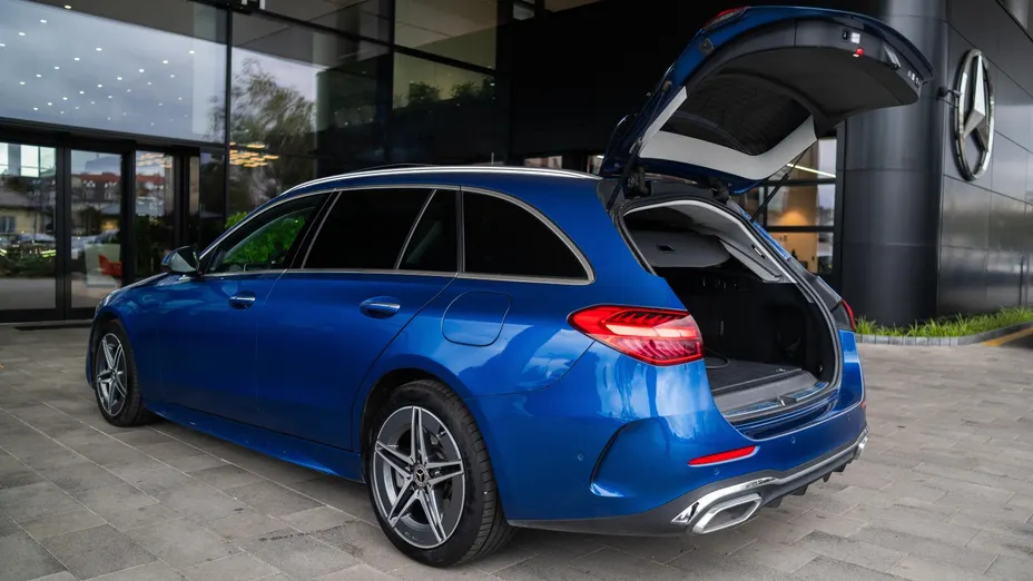 MERCEDES-BENZ C Klasa C 300 de PHEV 4-Matic AMG