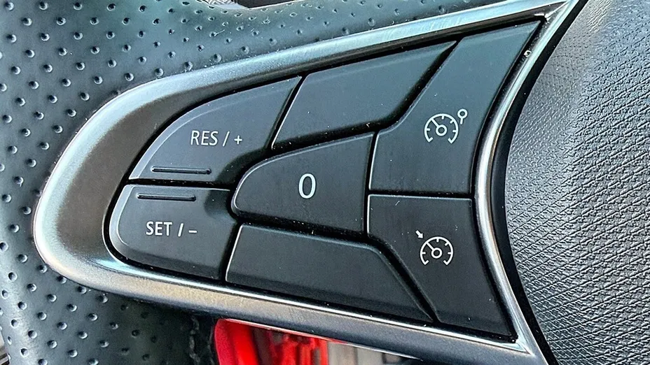 RENAULT Clio Clio 1.0 TCe Techno X-Tronic