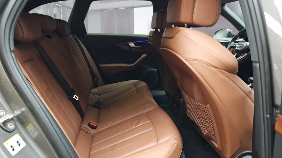 AUDI A4 A4 35 TDI mHEV Advanced S tronic