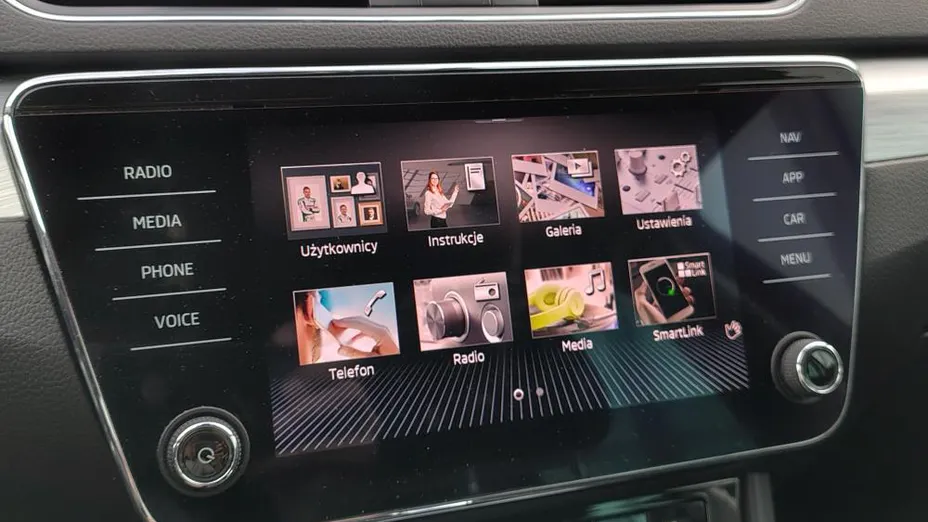 SKODA Superb Superb 2.0 TDI SCR Ambition DSG