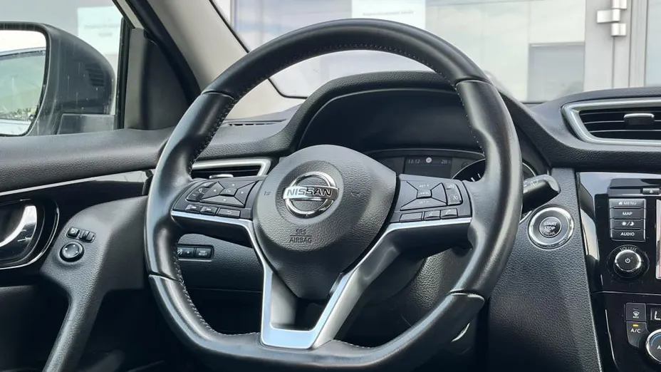 NISSAN Qashqai Qashqai 1.3 DIG-T Tekna