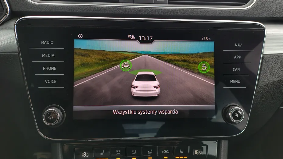 SKODA Superb Superb 1.5 TSI Ambition DSG
