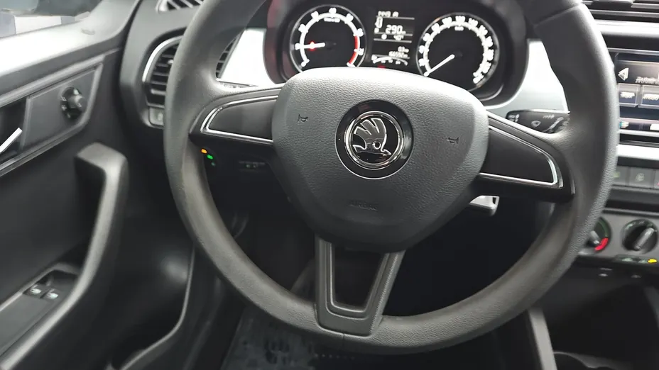 SKODA Fabia Fabia 1.0 TSI Ambition