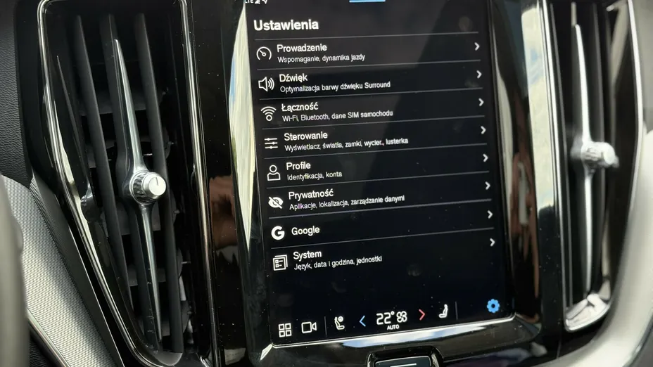 VOLVO XC60 XC60 T6 Plug-In Hybrid AWD Plus Dark aut