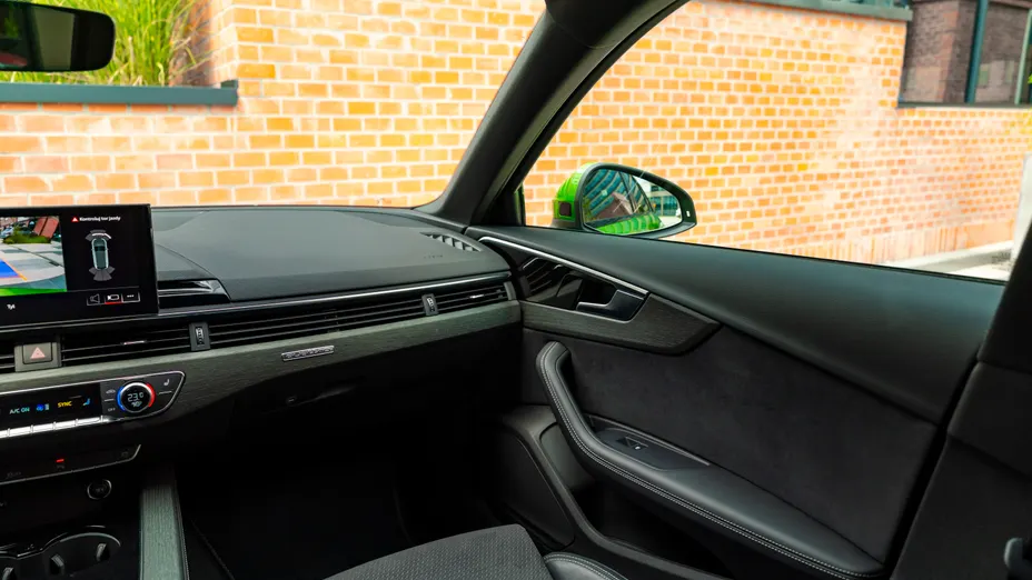 AUDI A4 A4 45 TFSI mHEV Quattro S Line S tronic