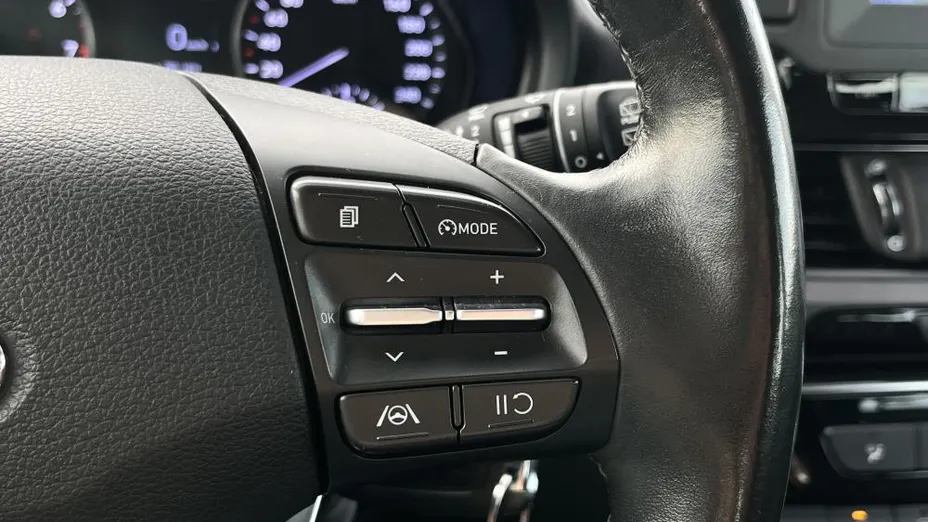 HYUNDAI i30 i30 1.5 DPI Classic +