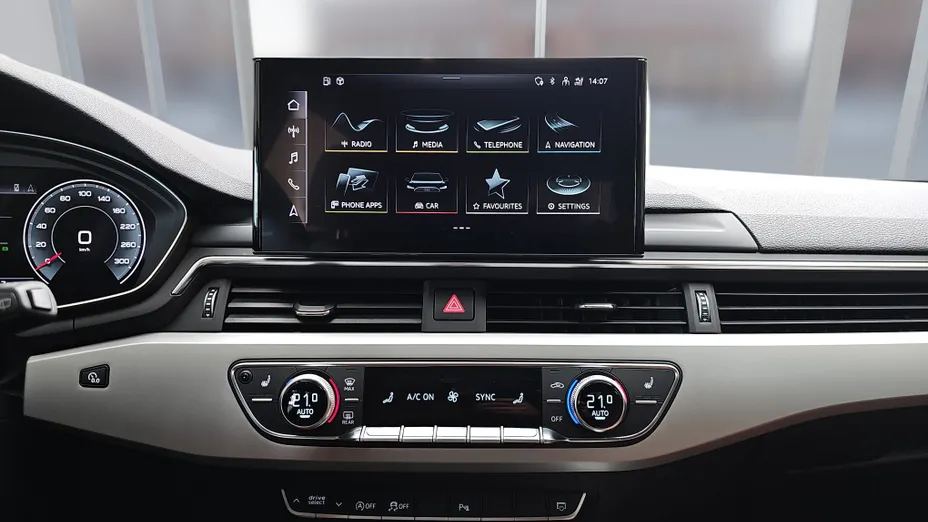AUDI A4 A4 40 TFSI mHEV Advanced S tronic
