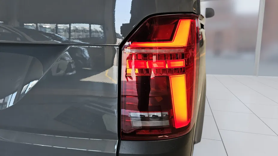VOLKSWAGEN Transporter Transporter T6.1 TDI L1H1