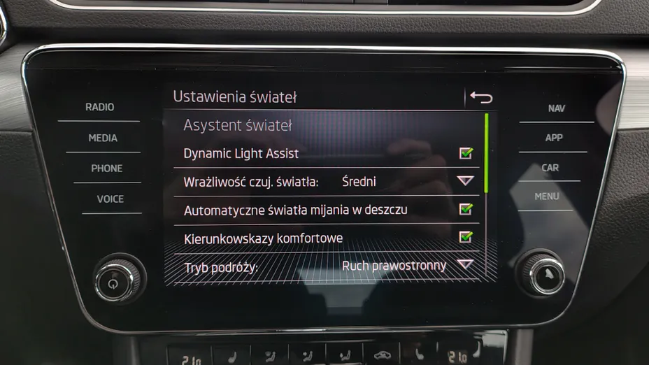 SKODA Superb Superb 1.5 TSI Ambition DSG