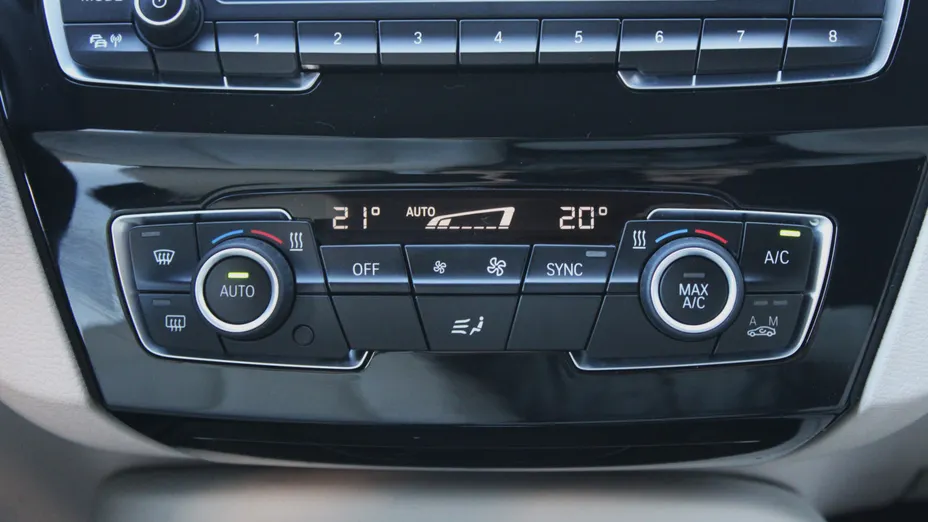 BMW X1 X1 sDrive18d Advantage sport-aut