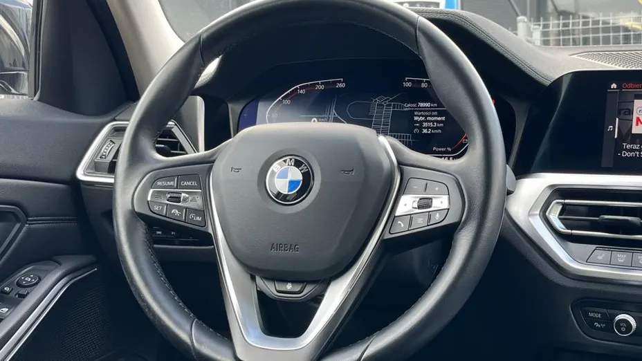 BMW Seria 3 320d xDrive mHEV Luxury Line aut