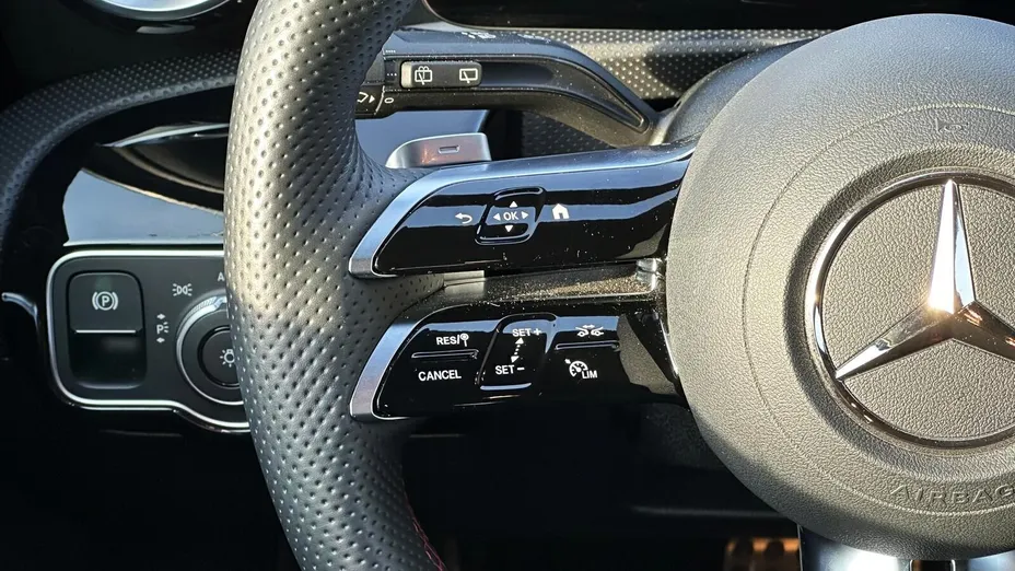 MERCEDES-BENZ A Klasa A 200 7G-DCT